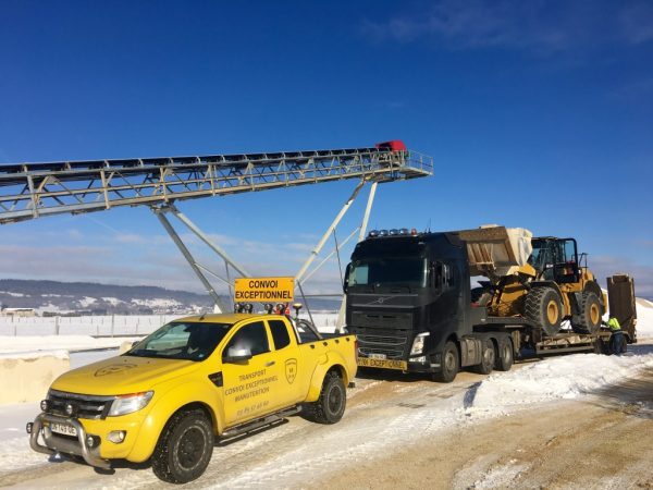 THUMB_IMG_2023_1024 600X450 | Transmat 68 Transport convoi exceptionnel de machines avec voiture pilote dans le Grand Est Saint-Louis 2